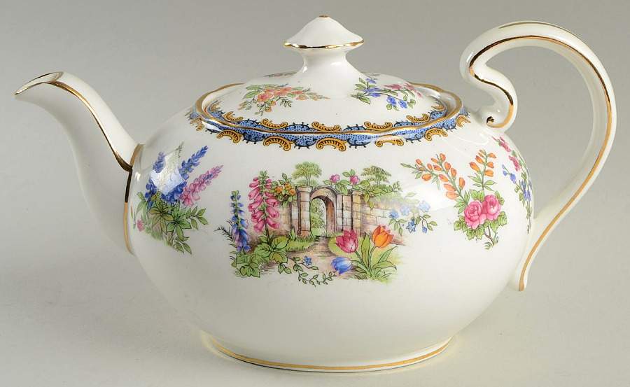 Garden Gate Teapot & Lid by John  Aynsley & Sons-1