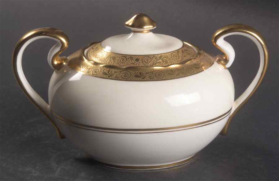 Helene Ivory (Smooth) Sugar Bowl & Lid by John  Aynsley & Sons-1