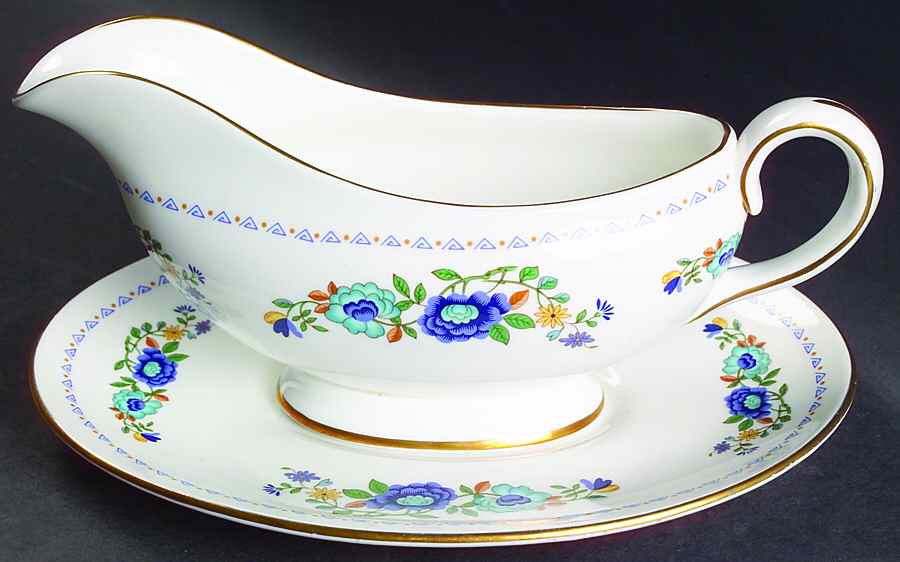 Marlina Gravy Boat & Underplate by John  Aynsley & Sons-1