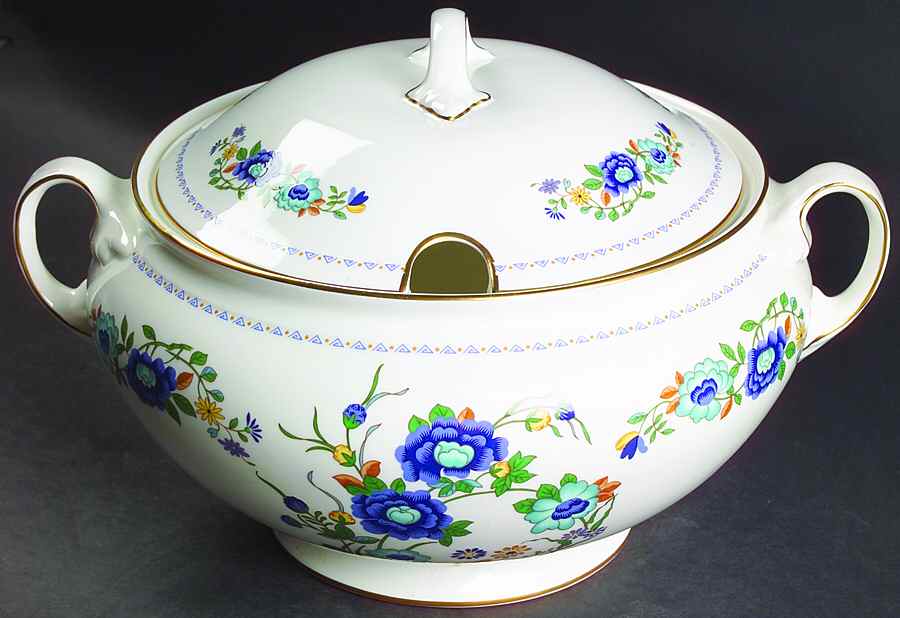 Marlina Tureen &  Lid by John  Aynsley & Sons-1