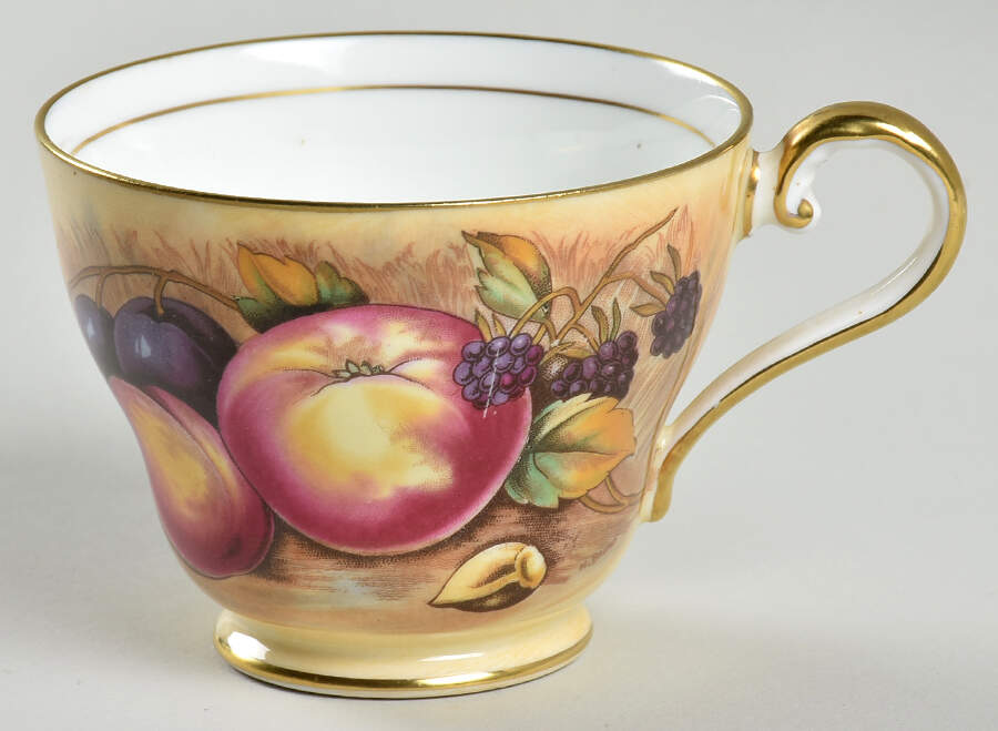 Orchard Gold Footed Cup by John  Aynsley & Sons-1