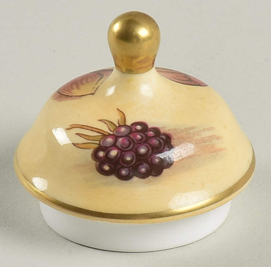 Orchard Gold Lid for 5" Urn by John  Aynsley & Sons-1
