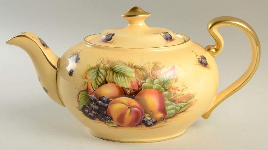 Orchard Gold Teapot & Lid by John  Aynsley & Sons-1