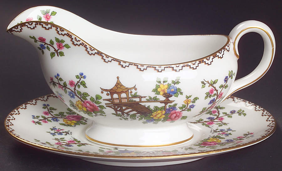 Pagoda Gravy Boat & Underplate by John  Aynsley & Sons-1