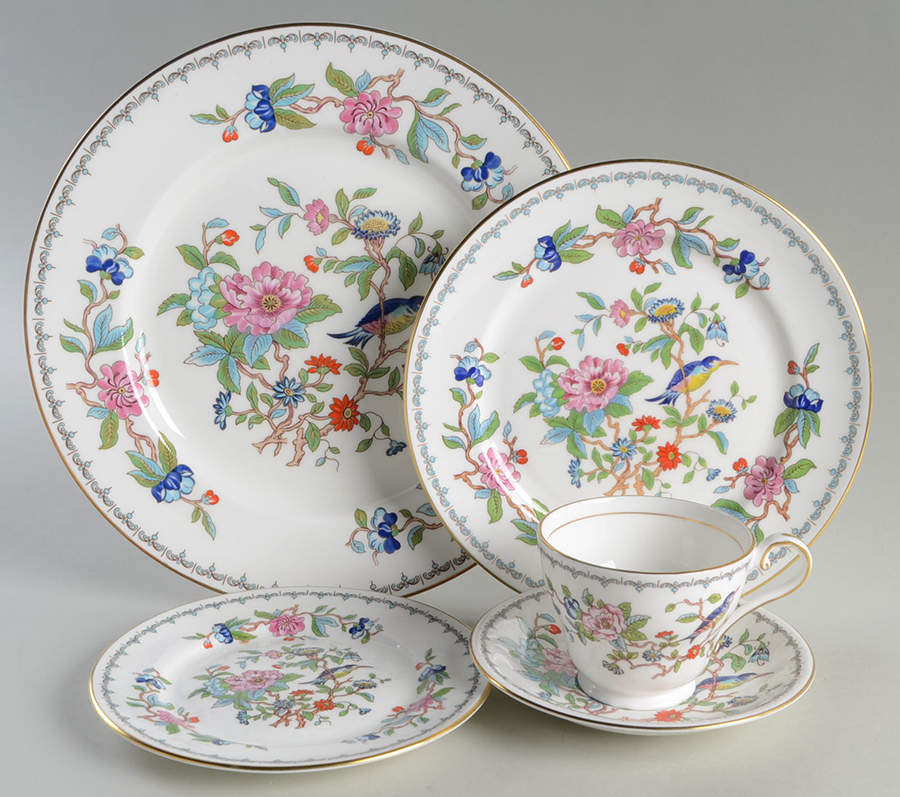 Pembroke (Gold Trim) 5 Piece Place Setting by John  Aynsley & Sons-1