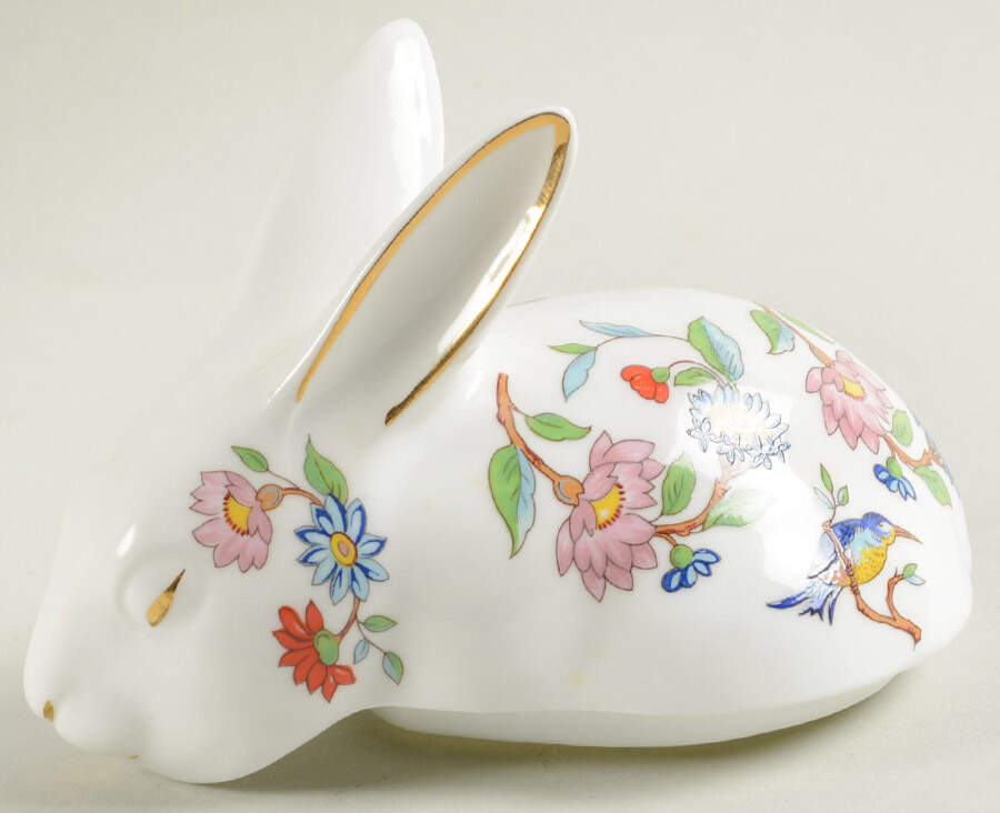 Pembroke (Gold Trim) Lid for Rabbit Box by John  Aynsley & Sons-1