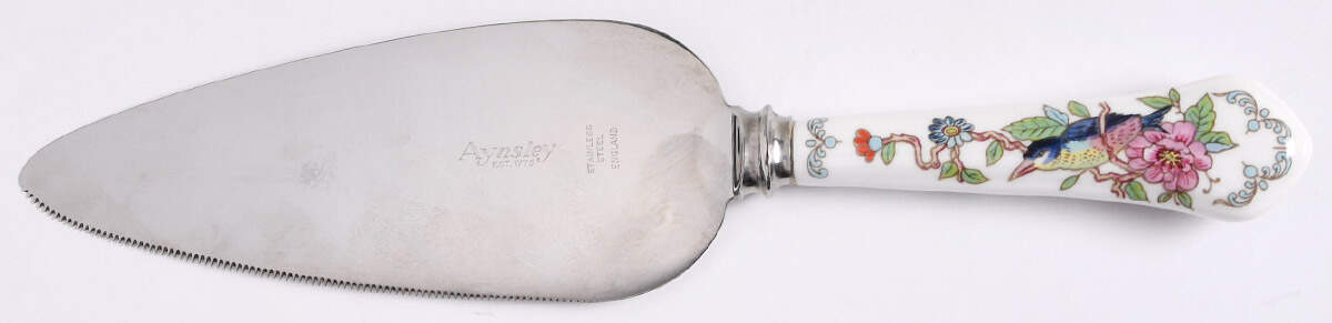 Pembroke (Gold Trim) Pie & Cake Server with Stainless Blade by John  Aynsley & Sons-1