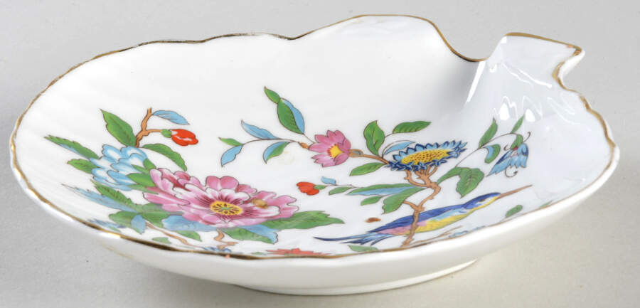 Pembroke (Gold Trim) Shell Shaped Dish by John  Aynsley & Sons-1