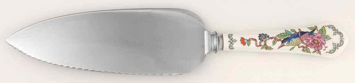 Pembroke (Gold Trim) Pie & Cake Server with Stainless Blade by John  Aynsley & Sons-1