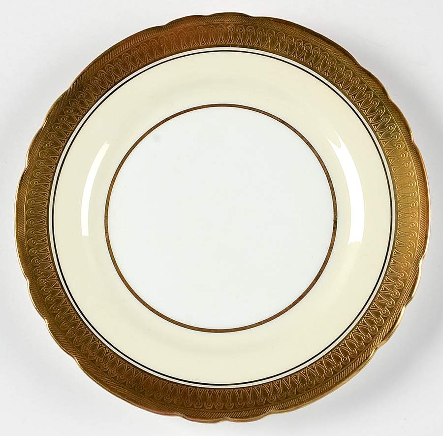 Sandringham (Scalloped) Bread & Butter Plate by John  Aynsley & Sons-1