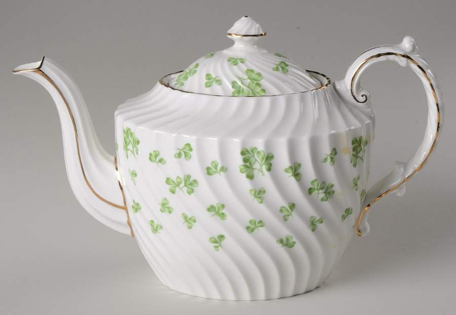 Shamrock Cream (Rim Shape) Teapot & Lid by John  Aynsley & Sons-1