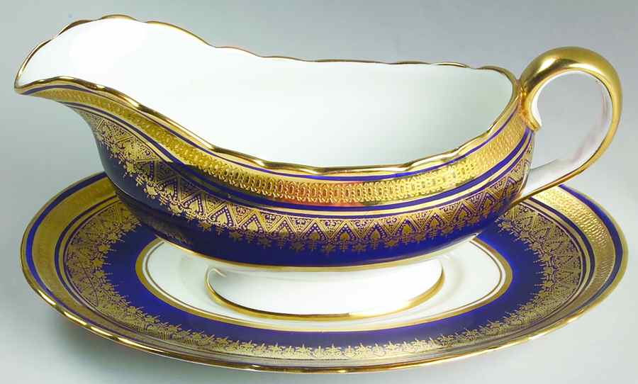 Simcoe (Scalloped) Gravy Boat & Underplate by John  Aynsley & Sons-1
