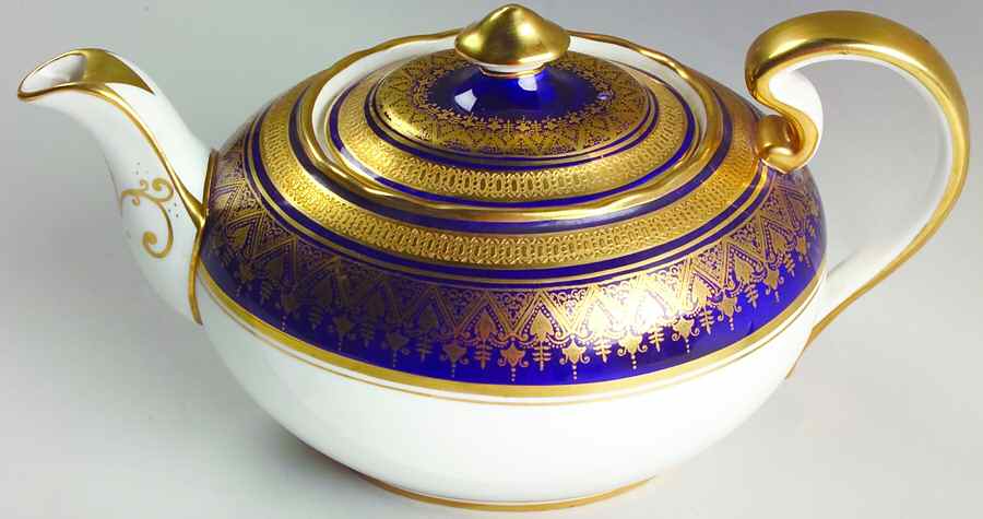 Simcoe (Scalloped) Teapot & Lid by John  Aynsley & Sons-1