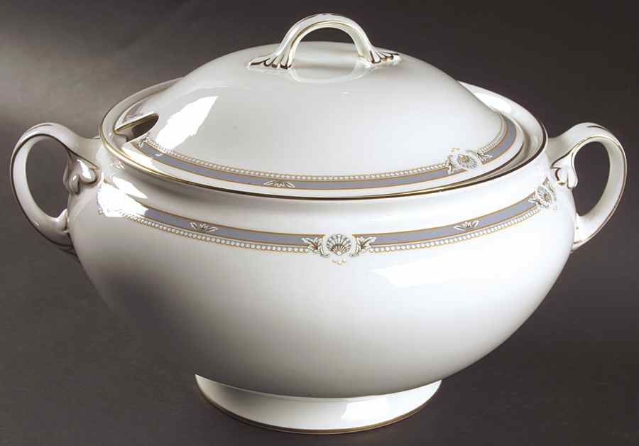 South Pacific Blue Tureen &  Lid by John  Aynsley & Sons-1