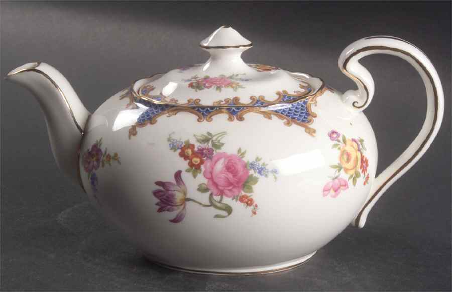 Wilton Blue (Heavy Gold) Teapot & Lid by John  Aynsley & Sons-1