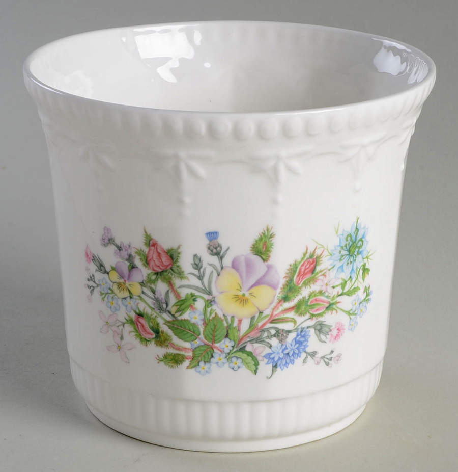 Wild Tudor Cachepot by John  Aynsley & Sons-1