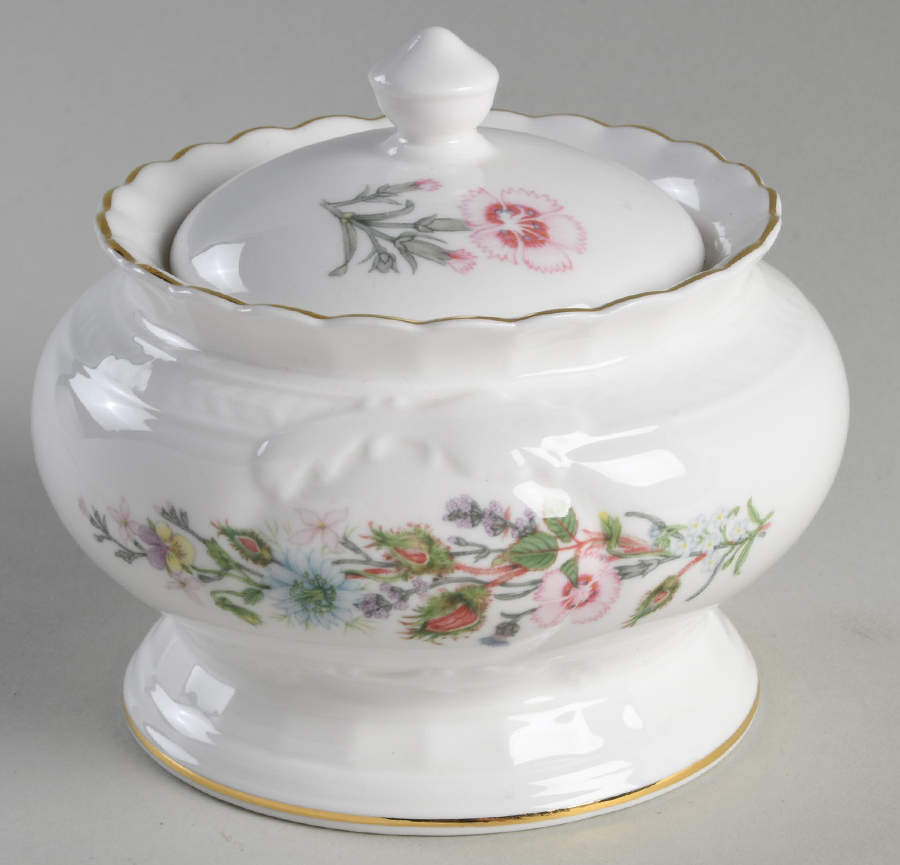 Wild Tudor 3" Round Box & Lid by John  Aynsley & Sons-1