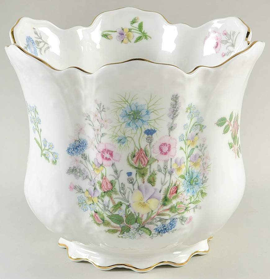 Wild Tudor 6" Victorian Cachepot by John  Aynsley & Sons-1