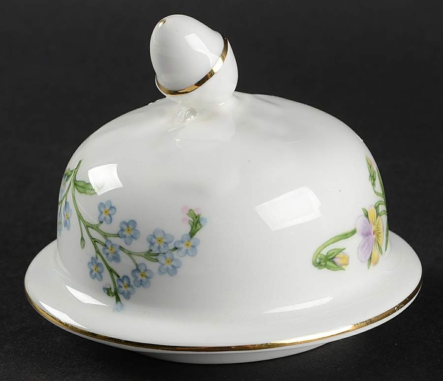 Wild Tudor Lid for Medium Ginger Jar by John  Aynsley & Sons-1