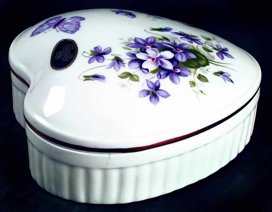 Wild Violets Heart Shape Box & Lid by John  Aynsley & Sons-1