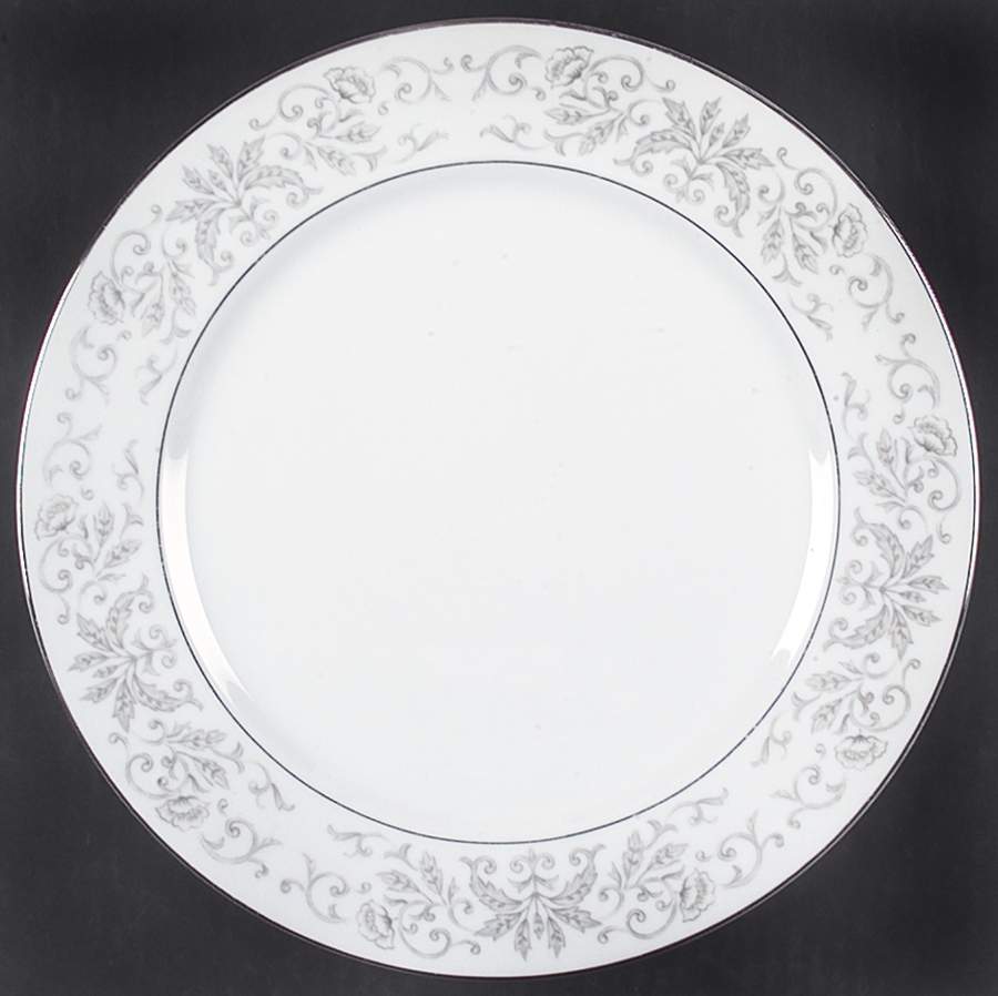 Sussex Dinner Plate by AS Japan-1