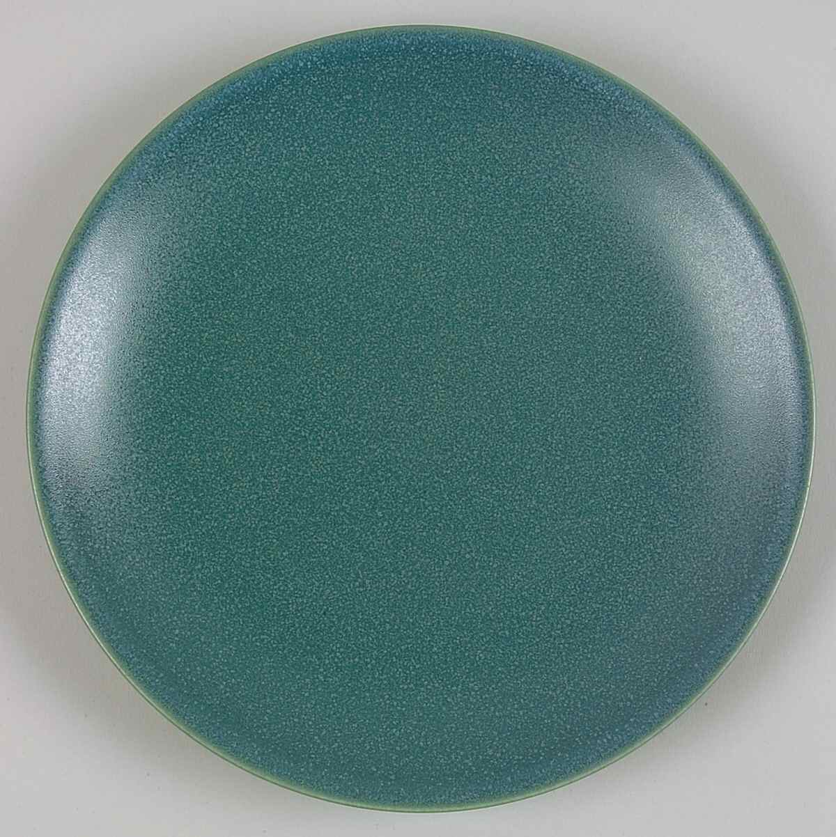 24H Green Salad Plate by Arabia of Finland-1