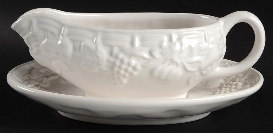 Fruit Arbor Gravy Boat & Underplate by Alacarte-1