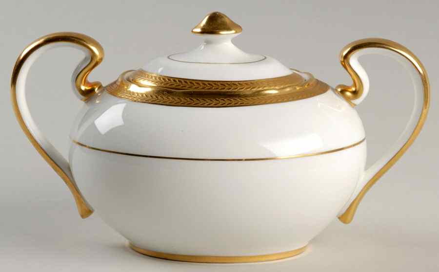 Elizabeth (Scalloped, Verge Line) Sugar Bowl & Lid by John  Aynsley & Sons-1