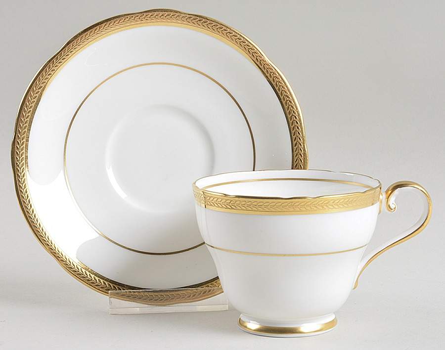 Elizabeth (Scalloped, Verge Line) Footed Cup & Saucer Set by John  Aynsley & Sons-1