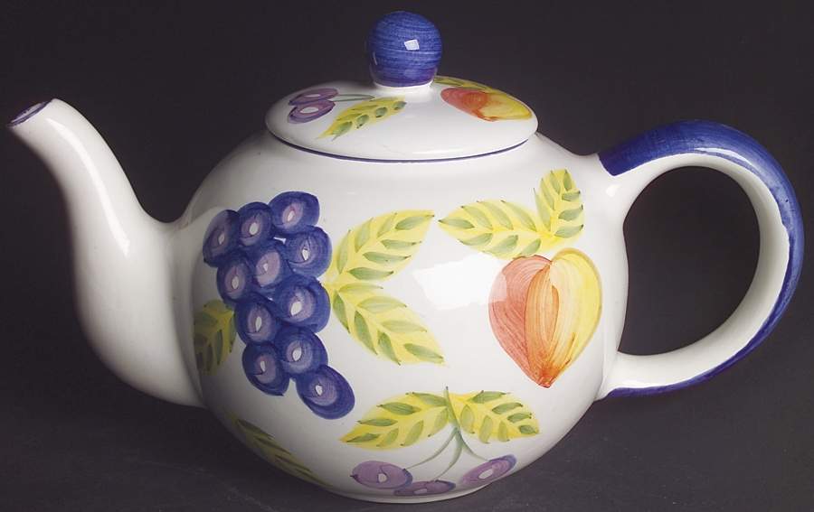 Orchard Jubilee Teapot & Lid by Artist's Touch-1