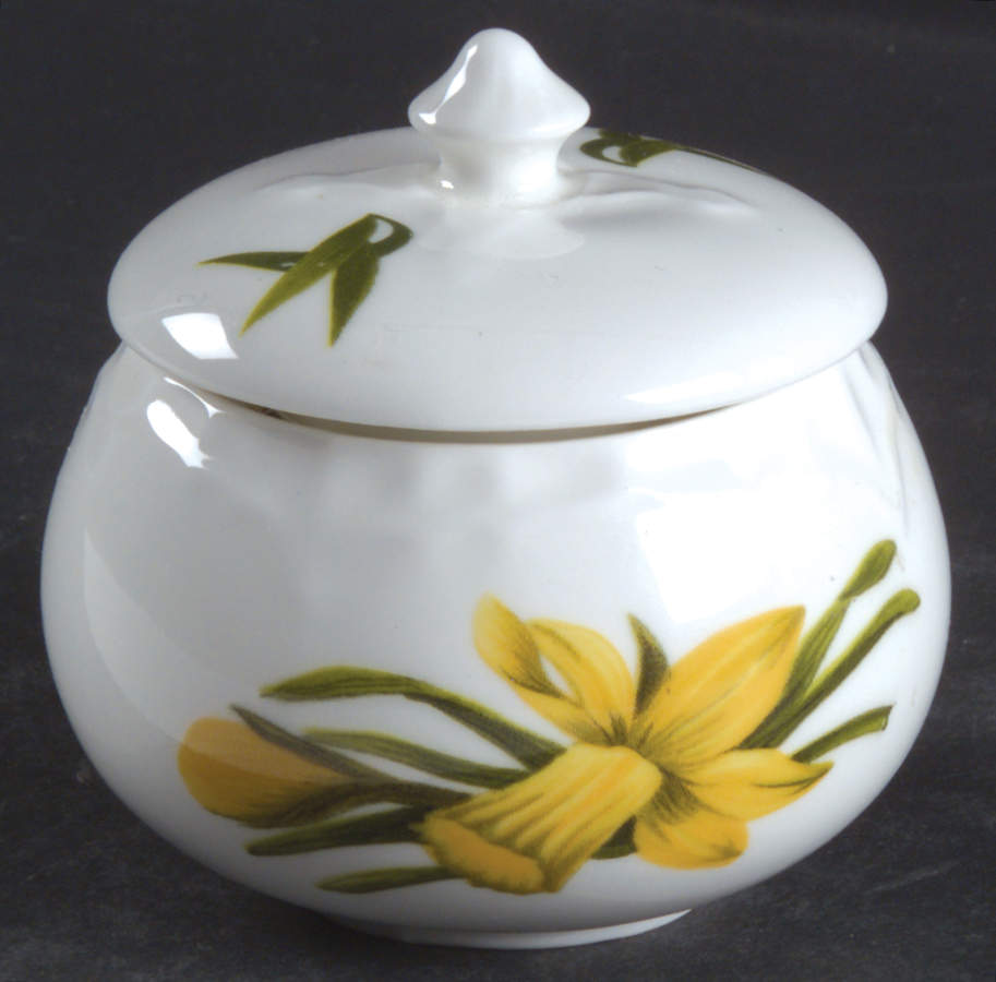 Chelsea Flowers Round Cascade Trinket Box & Lid by John  Aynsley & Sons-1