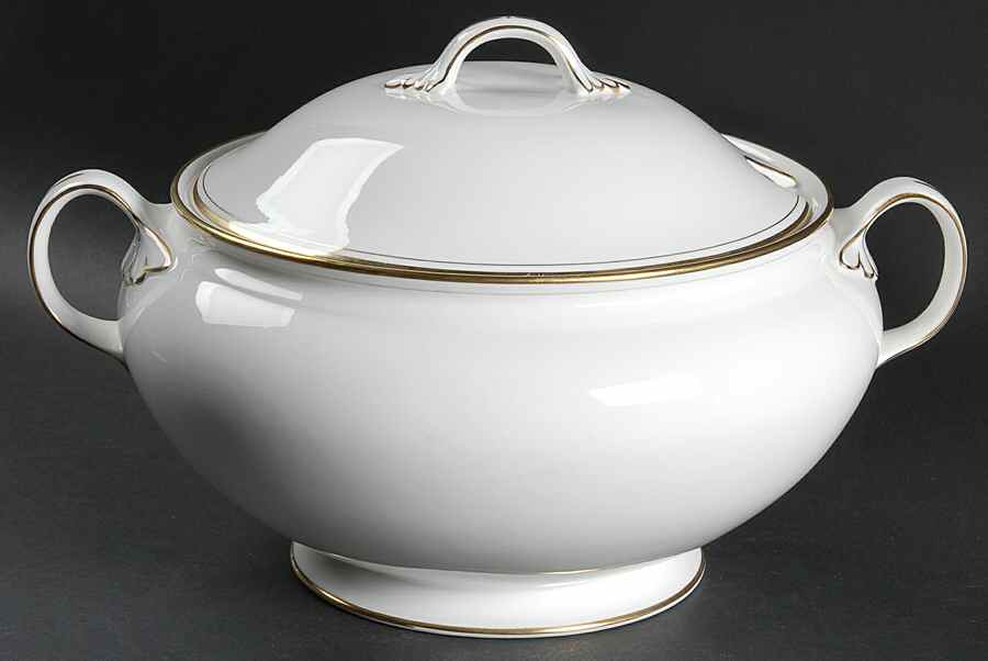Corona Gold Tureen &  Lid by John  Aynsley & Sons-1
