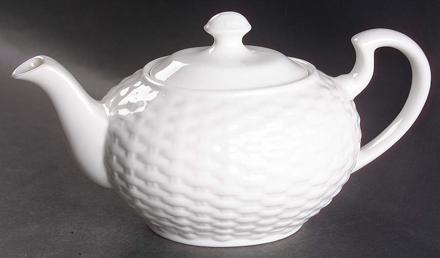 Belleek Basketweave Teapot & Lid by John  Aynsley & Sons-1