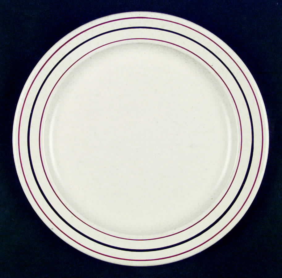Hemisphere Dinner Plate by Anchor Hocking-1