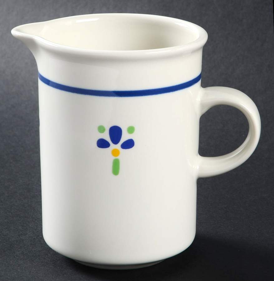 Fresh Flowers Creamer by Avon-1