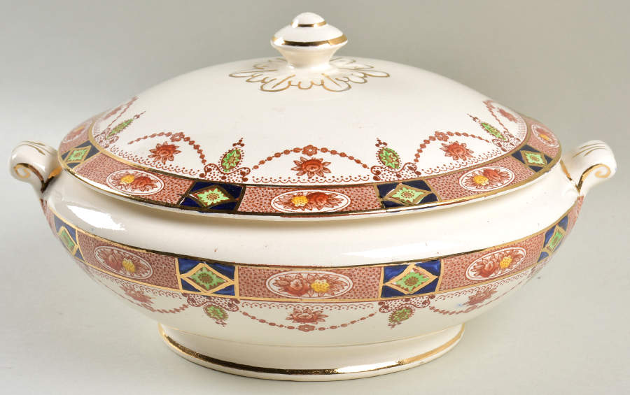 Alton Round Covered Vegetable by Arklow-1