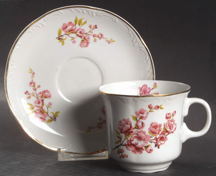 APO4 Flat Cup & Saucer Set by Arpo-1