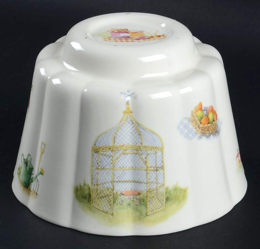 Edwardian Kitchen Garden Jello Mold by John  Aynsley & Sons-1