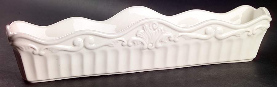 Baroque Cracker Server-Boat by American Atelier-1