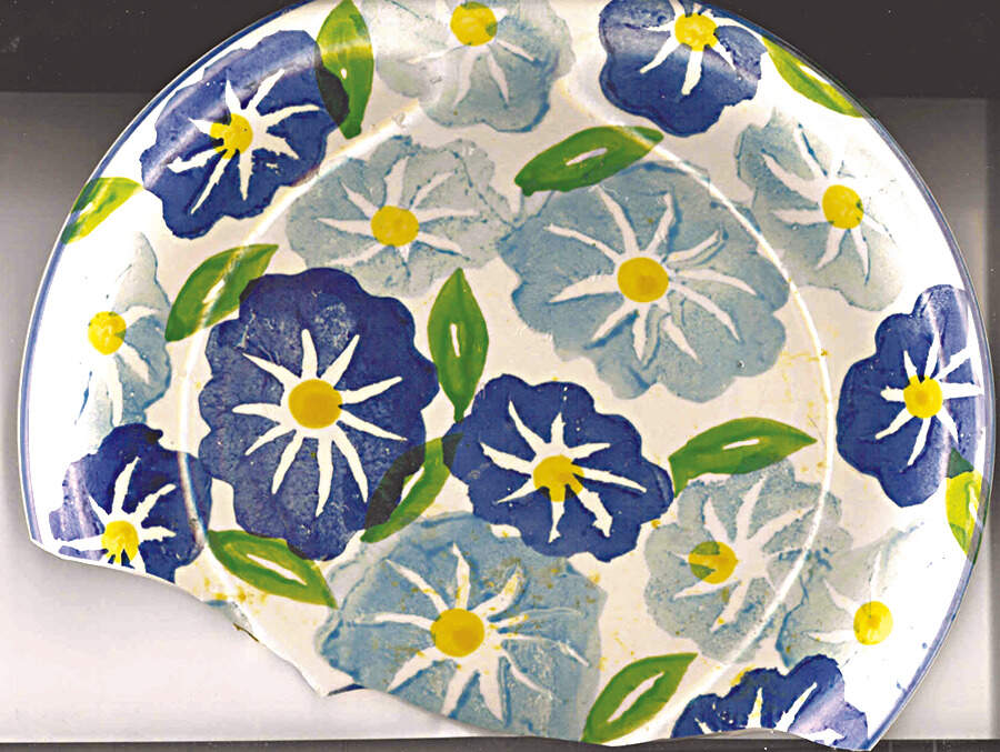 ADE3 Dinner Plate by Allied Design-1