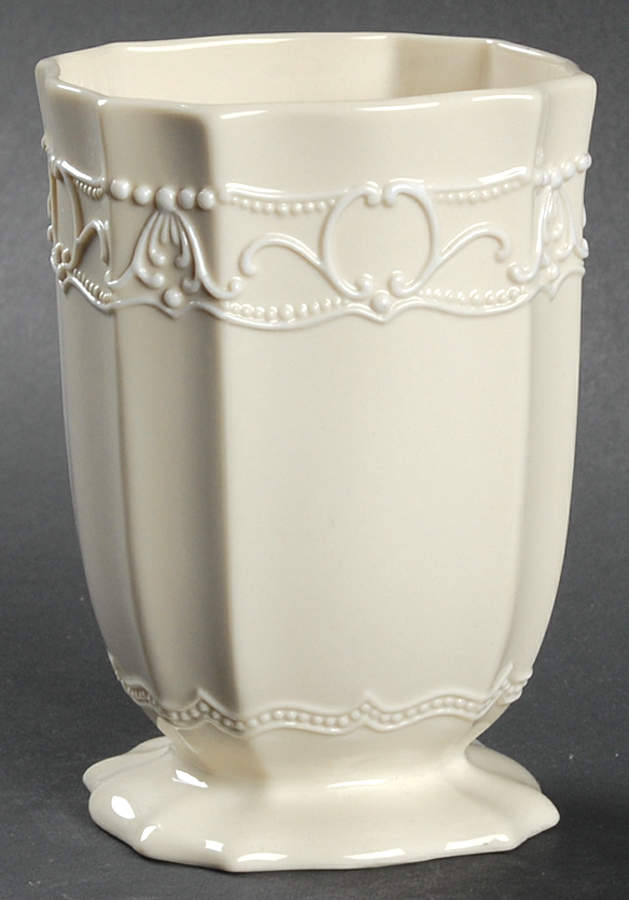 Aristocrat China Bathroom Tumbler by Ambiance-1