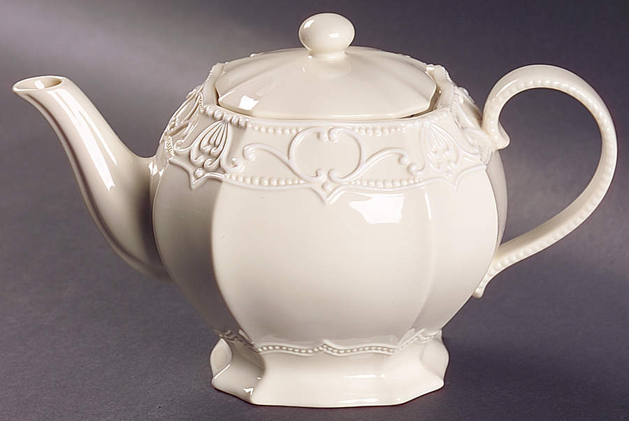 Aristocrat Teapot & Lid by Ambiance-1
