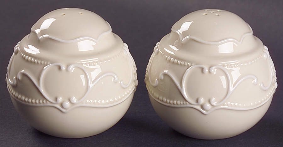 Aristocrat Salt & Pepper Set by Ambiance-1