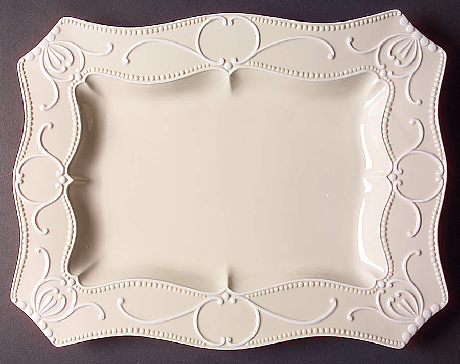 Aristocrat 15" Rectangular Serving Platter by Ambiance-1