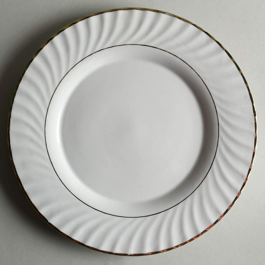 Regent Gold Dinner Plate by American Atelier-1