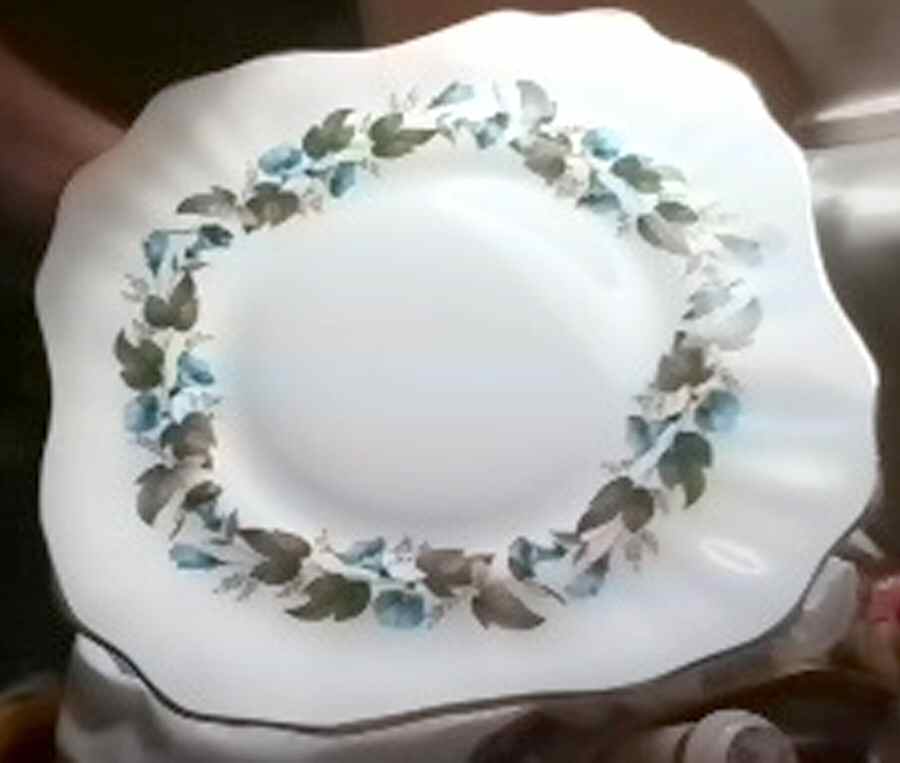 ARK44 Square Luncheon Plate by Arklow-1