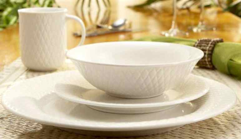 Phoebe Dinner Plate by American Atelier-1