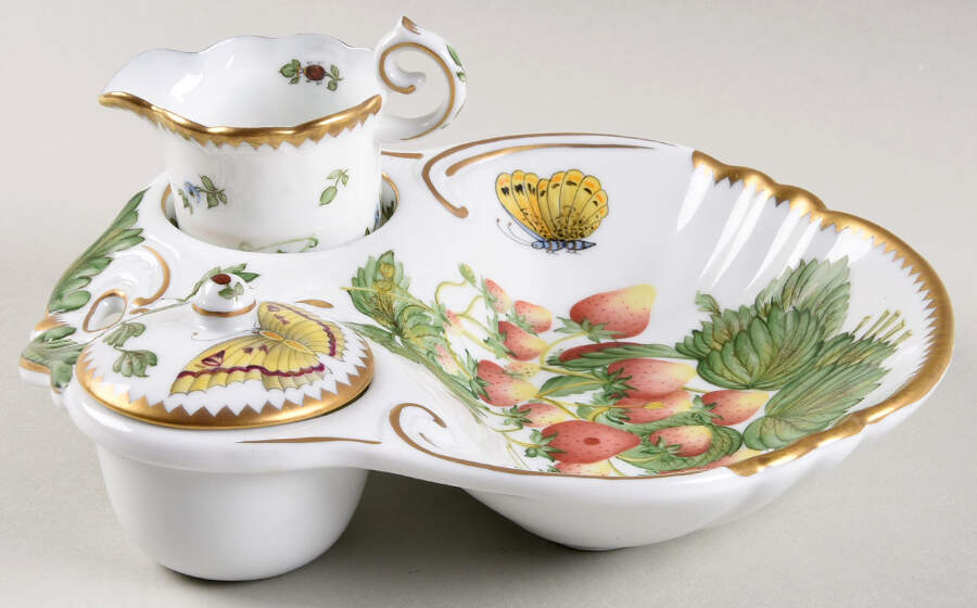 Giftware 3 Piece Strawerry Dish by Anna Weatherley-1
