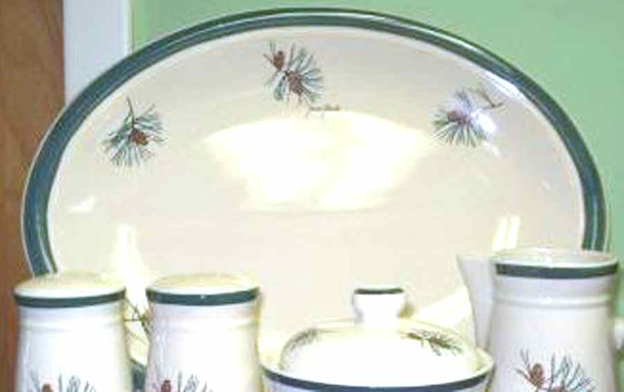 Pine (Cabin Series) 12" Oval Serving Platter by Anglers Expressions-1