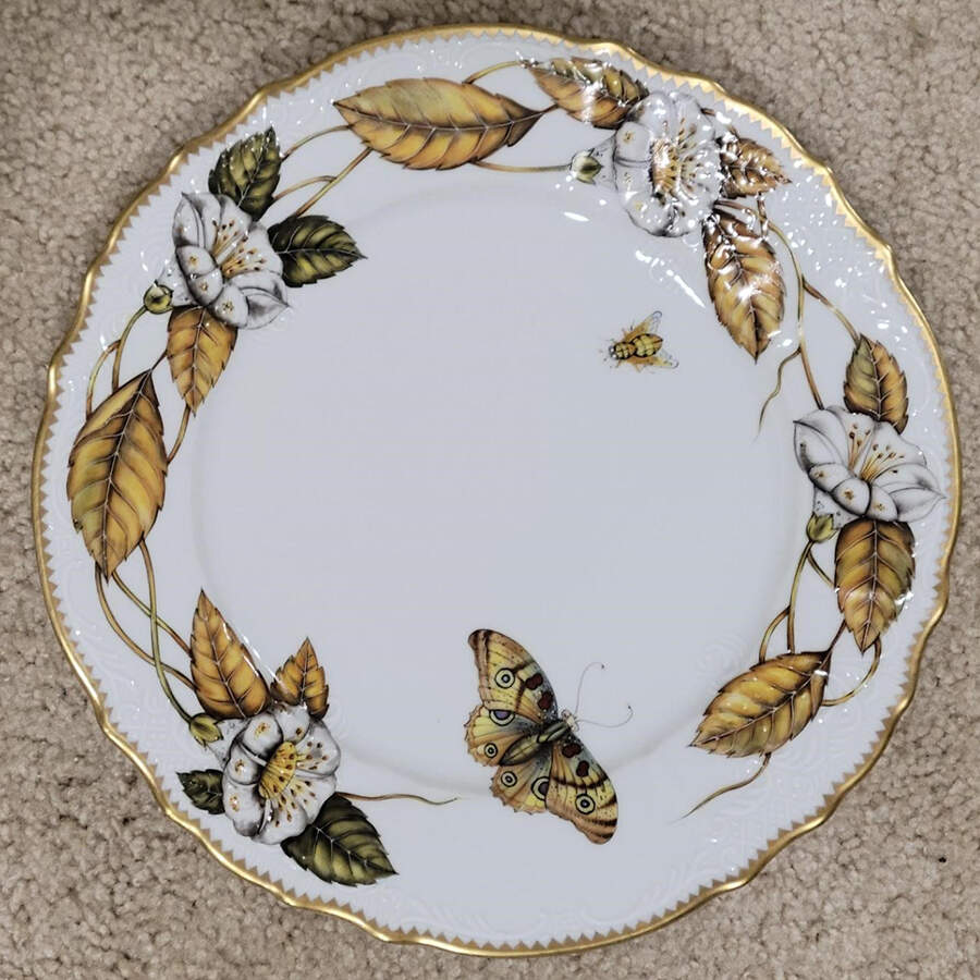 Autumn Leaf Dinner Plate by Anna Weatherley-1